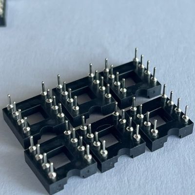 2.54mm 8 핀 IC 소켓 커넥터 여성 직선 핀 헤더 PBT 단열 재료 검은색